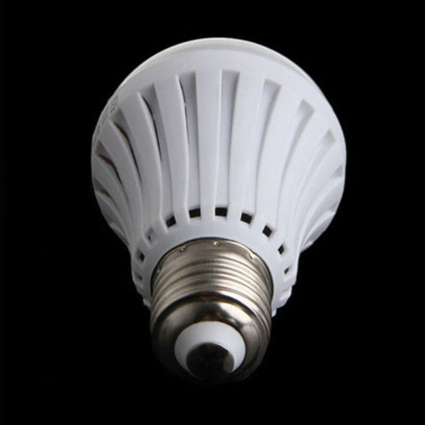 Image of Lifesaver Intelligent Emergency Bulb