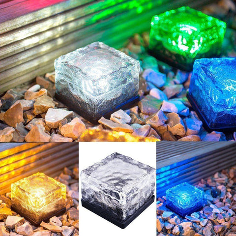 Image of SOLAR-POWERED GLASS BRICK PATH LIGHT