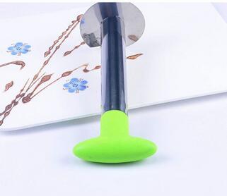 Image of Stainless Steel Instant Pineapple Cutter